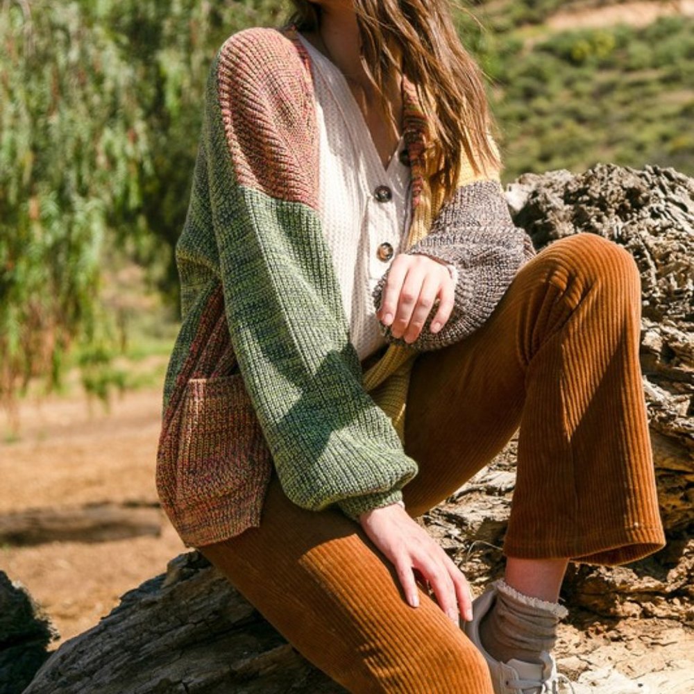 Colorblock knit oversized cardigan